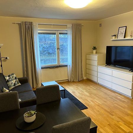Mysiga Och Smidiga Lagenheter I Stockholm Apartamento Exterior foto