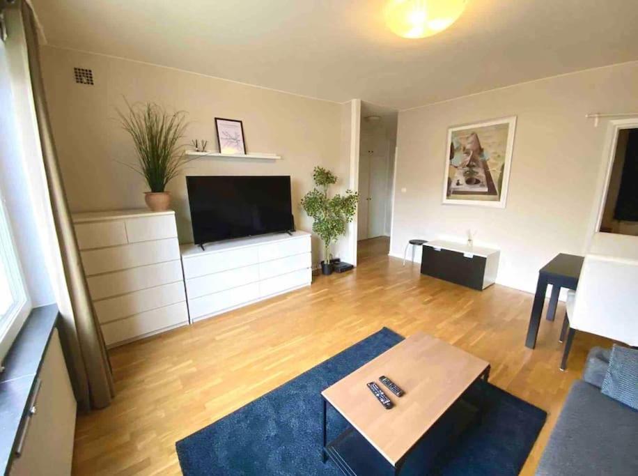Mysiga Och Smidiga Lagenheter I Stockholm Apartamento Exterior foto